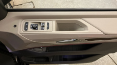 Volkswagen Multivan 2.0 TDI Style 5dr LWB DSG Diesel Estate